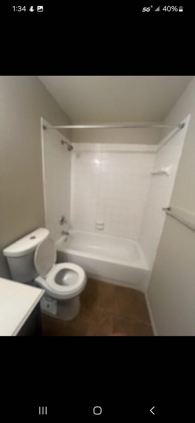 Foto del edificio - 4304 Silverwood Trail