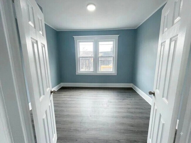 Foto del edificio - 332 Hamilton Ave