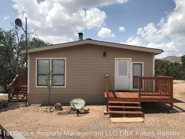 Foto del edificio - 2 br, 2 bath House - 565 Laborcita Canyon Rd