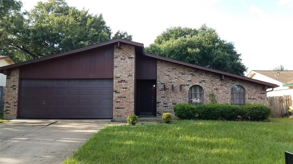 5614 Hardwood Forest Dr, Houston, TX 77088 House Rental in Houston