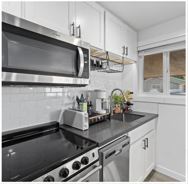 Building Photo - 1601 112th St SW