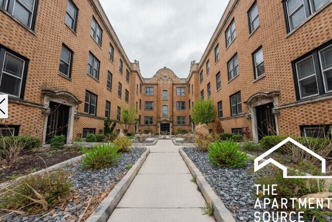 Foto del edificio - 3814 N Sheffield Ave