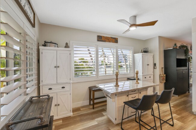 Foto del edificio - 8040 Tatum Waterway Dr