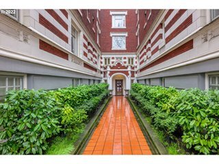 Foto del edificio - 1811 NW Couch St