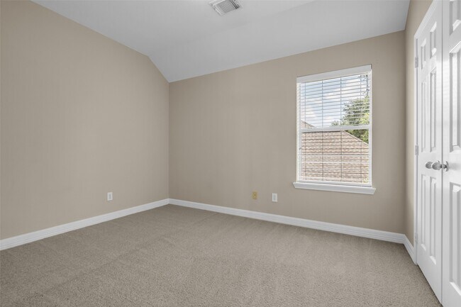 Foto del edificio - 5307 Riverstone Crossing Dr