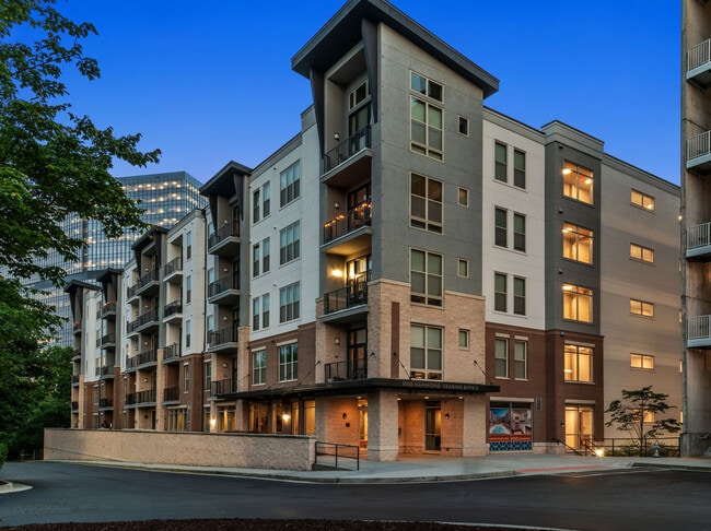 Building Photo - 1160 Hammond