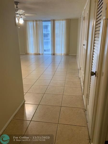 Foto del edificio - 16740 NE 9th Ave