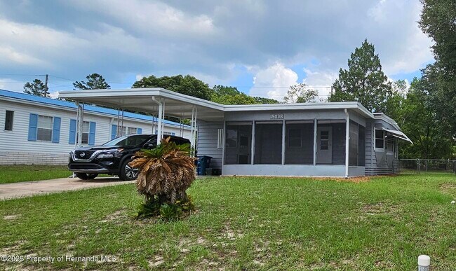 Foto del edificio - 15038 Brookridge Blvd