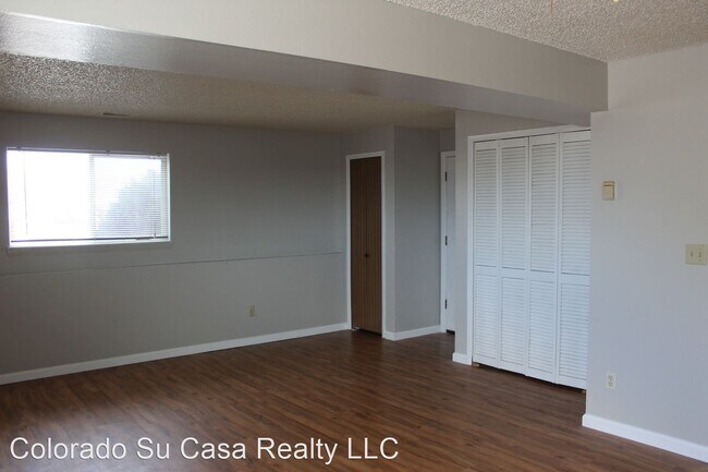 Building Photo - 1785 Zebulon Dr