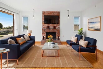 Building Photo - 1166 Agate St