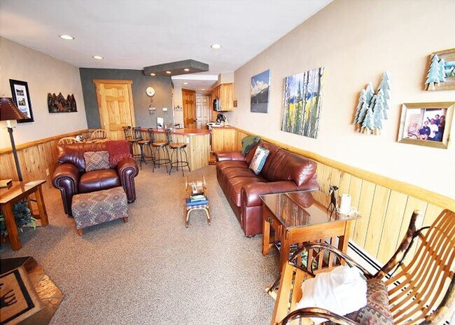 Foto del edificio - Winter Seasonal Rental- Lake Dillon Condos 108