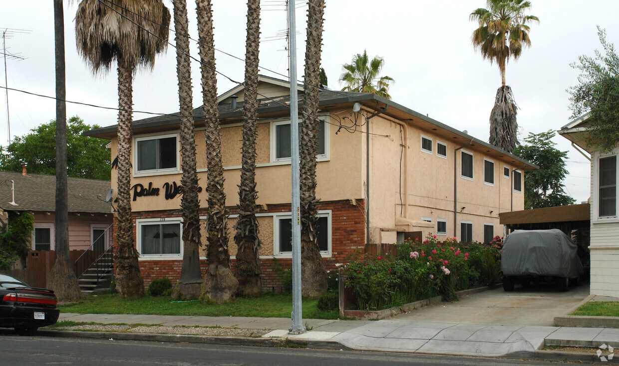 Foto del edificio - Palm West