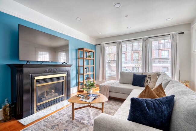 Foto del edificio - 18 NW 22nd Pl