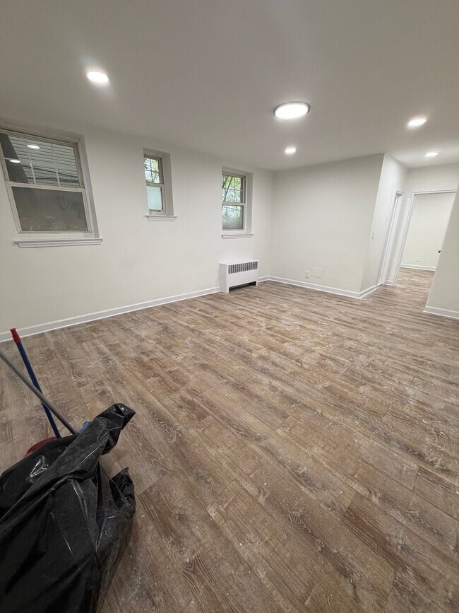 Foto del edificio - 220 N Arlington Ave