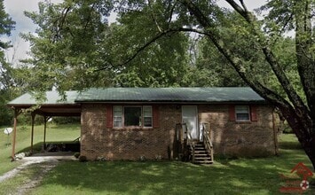 Building Photo - 759 Robinson Rd