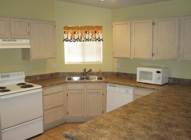 Building Photo - 65 S Willow Creek St