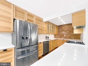 Building Photo - 2725 39th St NW