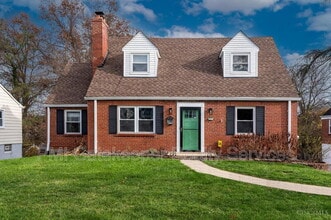 Building Photo - 5618 Leumas Rd