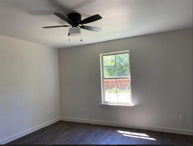 Building Photo - 136 Bridlewood Ln