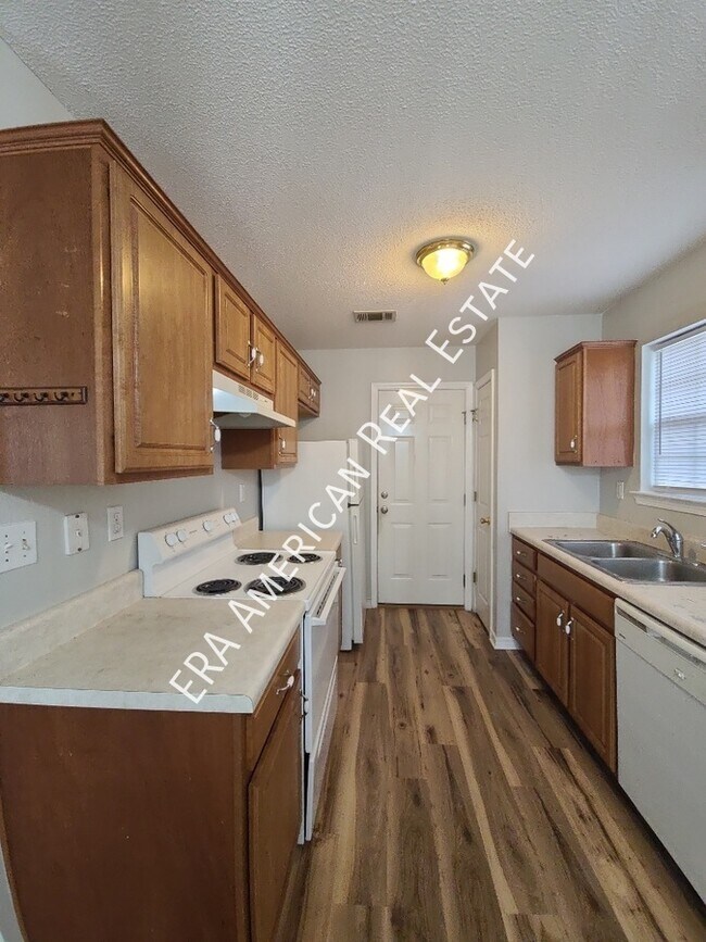 Foto del edificio - 718 Lee Ave