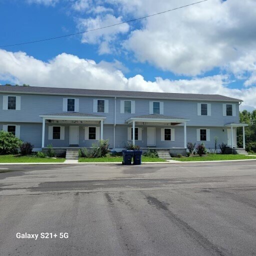 Solo apartamentos disponibles de 3 y 4 habitaciones. - 297 Hemlock Subdivision Rd