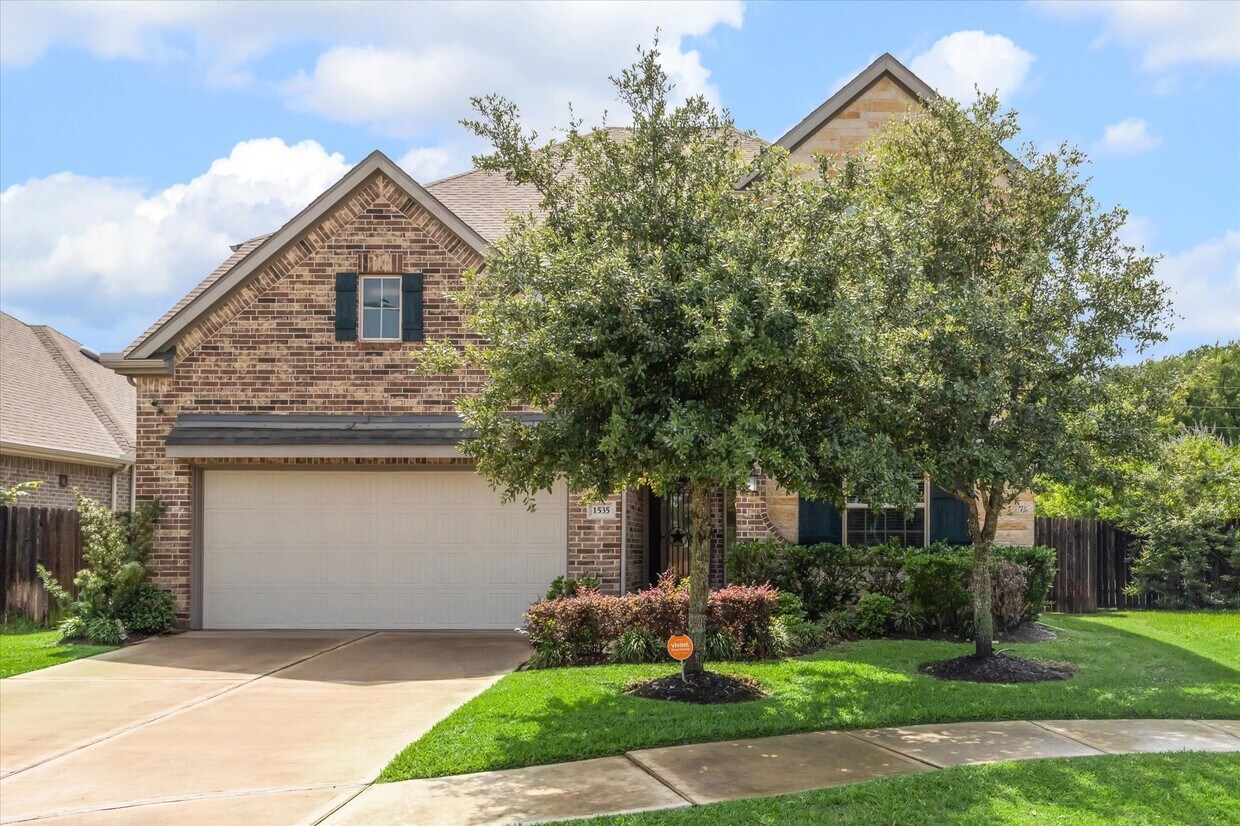 Foto principal - 1535 Giles Dr