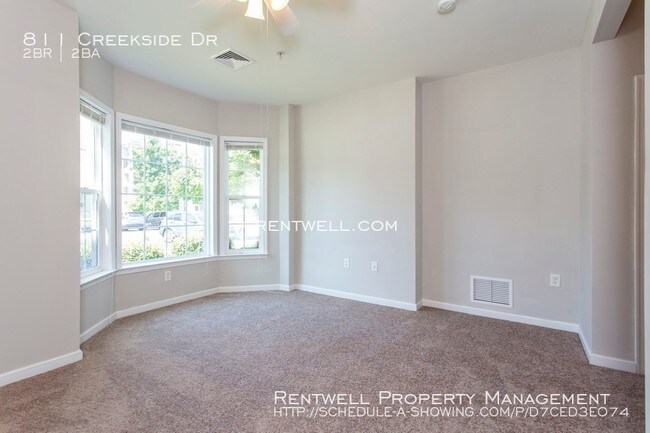 Building Photo - 811 Creekside Dr