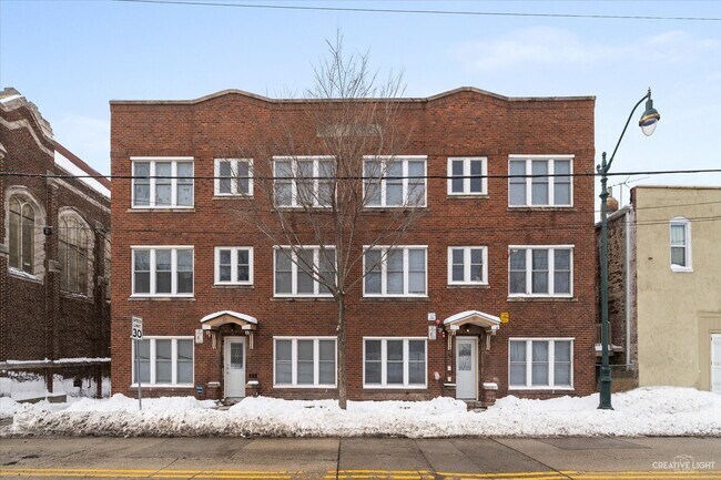 Building Photo - 157 N Eastern Ave