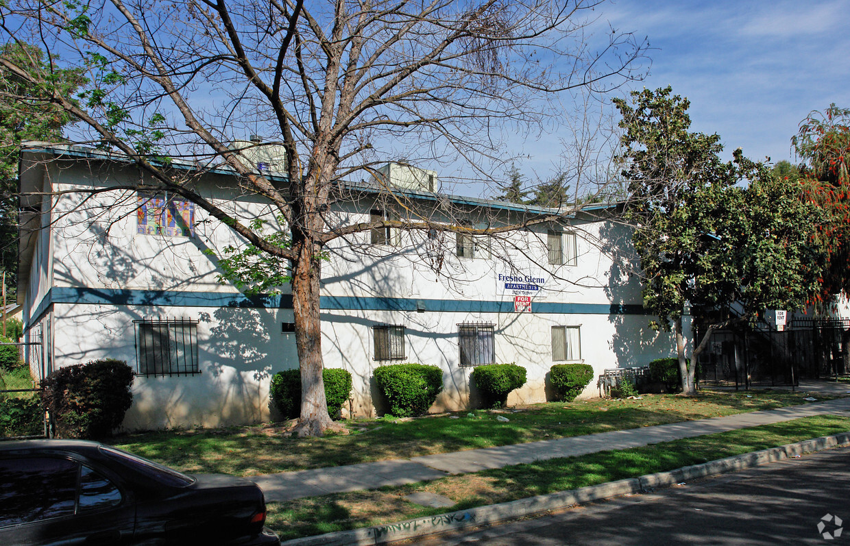 Primary Photo - Fresno Glenn Apartments