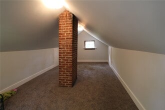 Building Photo - 337 Mendon Rd