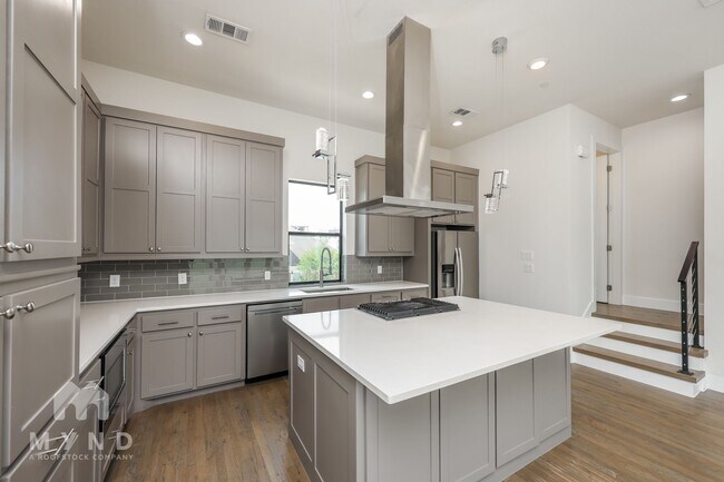 Foto del edificio - 4515 Cabell Dr