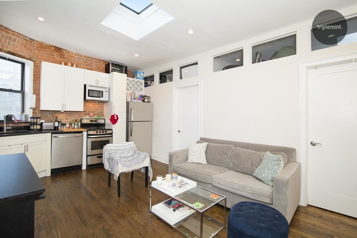 Foto principal - 117 Varick St