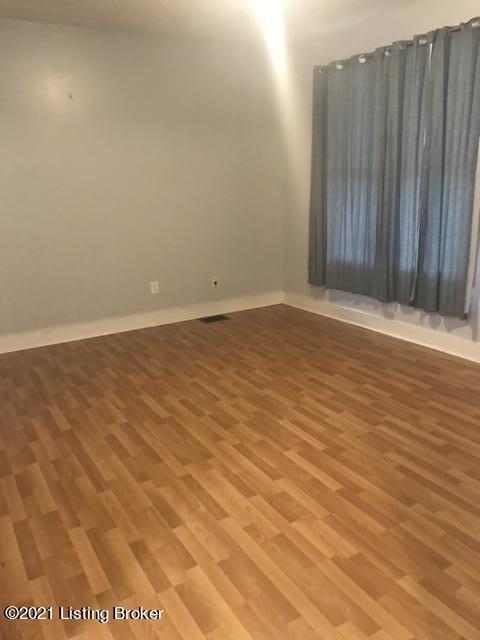 Foto del edificio - 3764 Lentz Ave