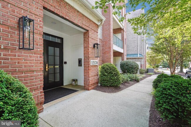 Foto del edificio - 12170 Abington Hall Pl