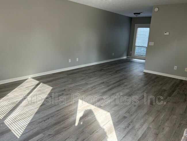 Foto del edificio - 537 Scott County Rd