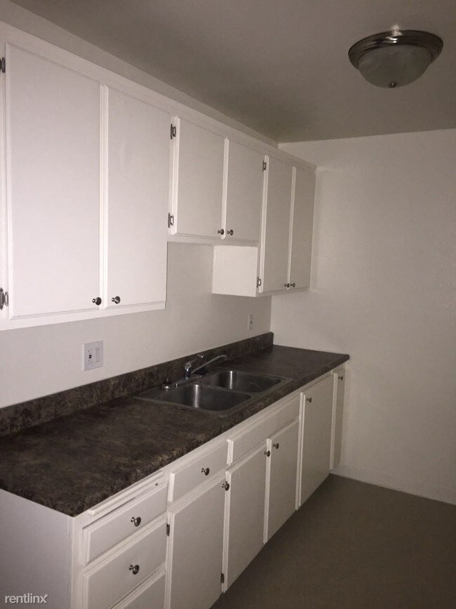 Foto del edificio - 12023 Runnymede St