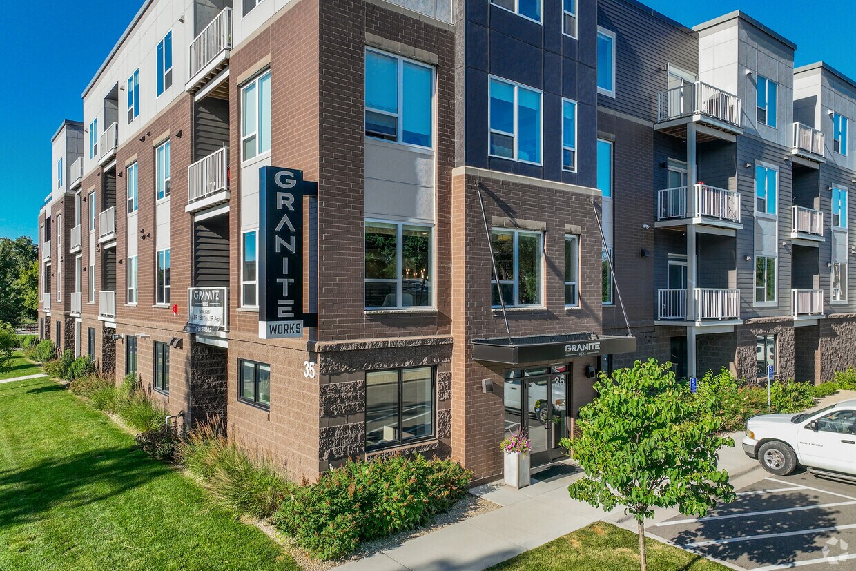 Foto principal - Granite Works Apartments