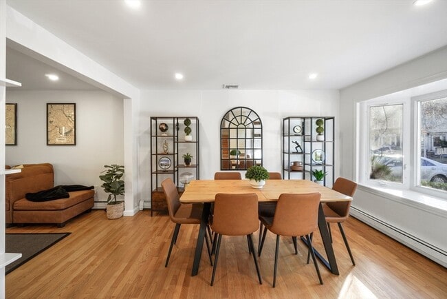 Building Photo - 14 Michael Way