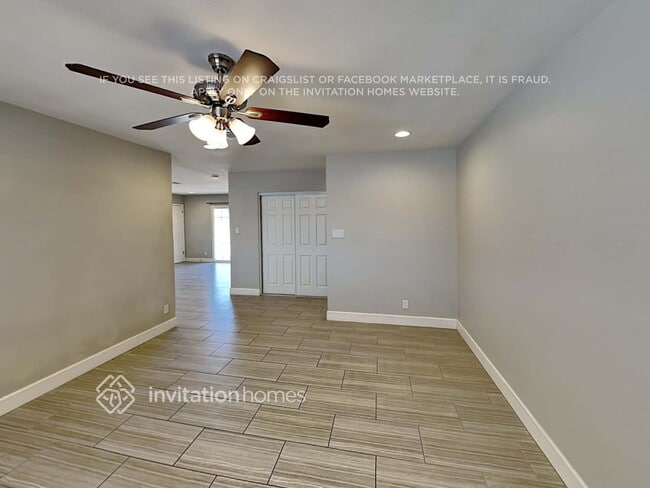 Building Photo - 1222 W Hermosa Dr