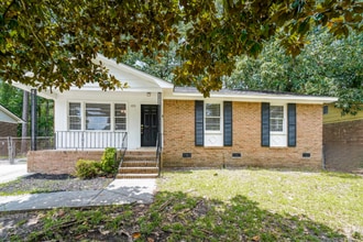 Building Photo - 125 Foxhunt Rd