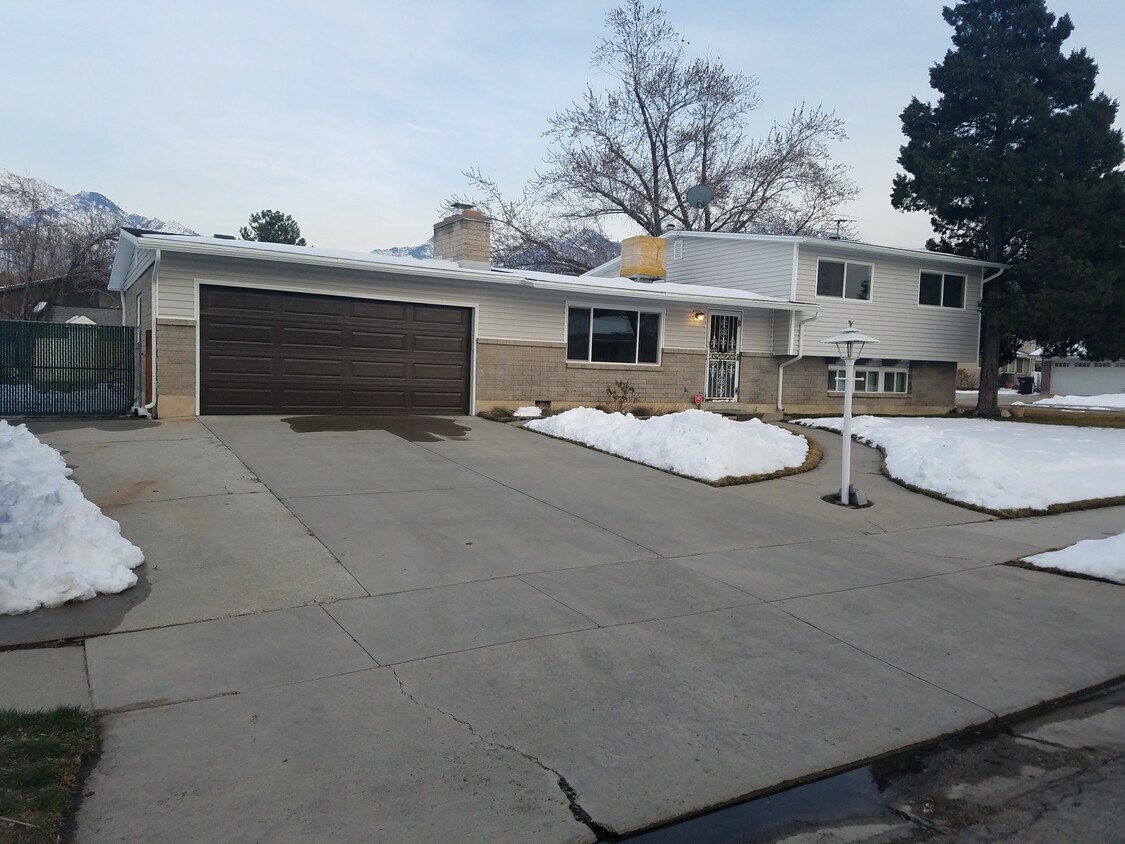 8839 S 1350 E, Sandy, UT 84093 House Rental in Sandy, UT