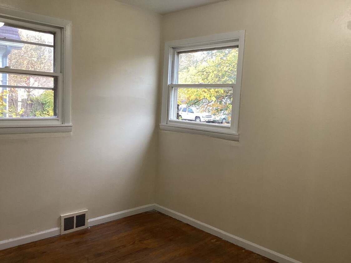 Primary Photo - 3 Bedroom Single family home