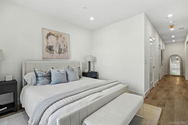 Foto del edificio - 402 Halstead Ave