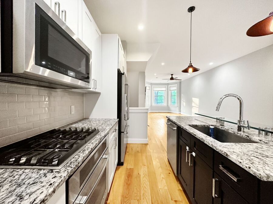 Foto principal - 122 Bryant St NW