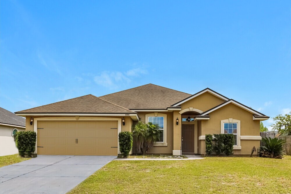 Primary Photo - 3209 Deer Creek Dr