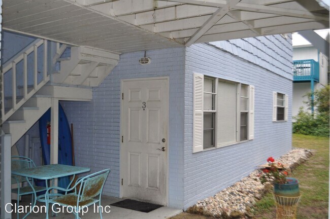 Building Photo - 2 br, 1.5 bath House - 220 S 26th St #3