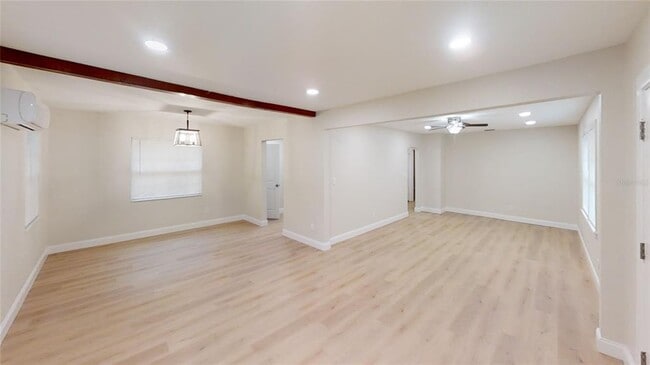 Building Photo - 7216 7th Ave N