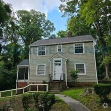 Building Photo - 139 Rosedale Cir