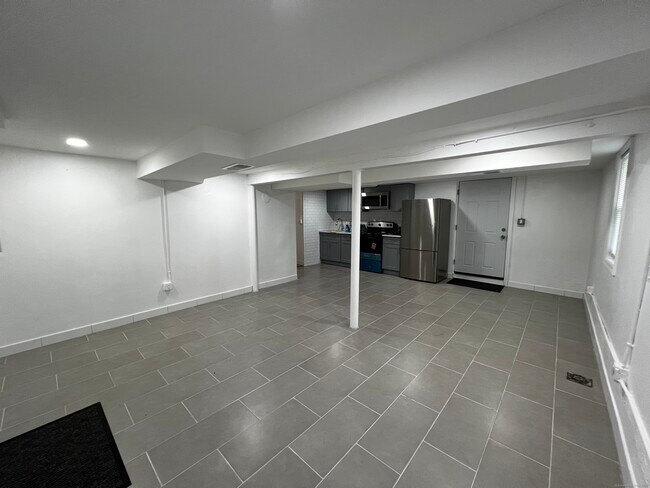 Building Photo - 24 Martone St