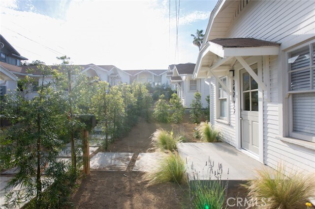 Foto del edificio - 342 N Ave 57